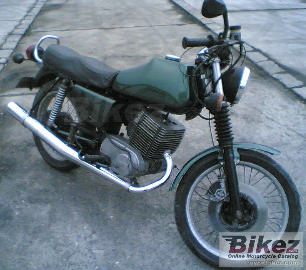 Big Gaal Alexandru etz 250 picture and wallpaper from Bikez.com
